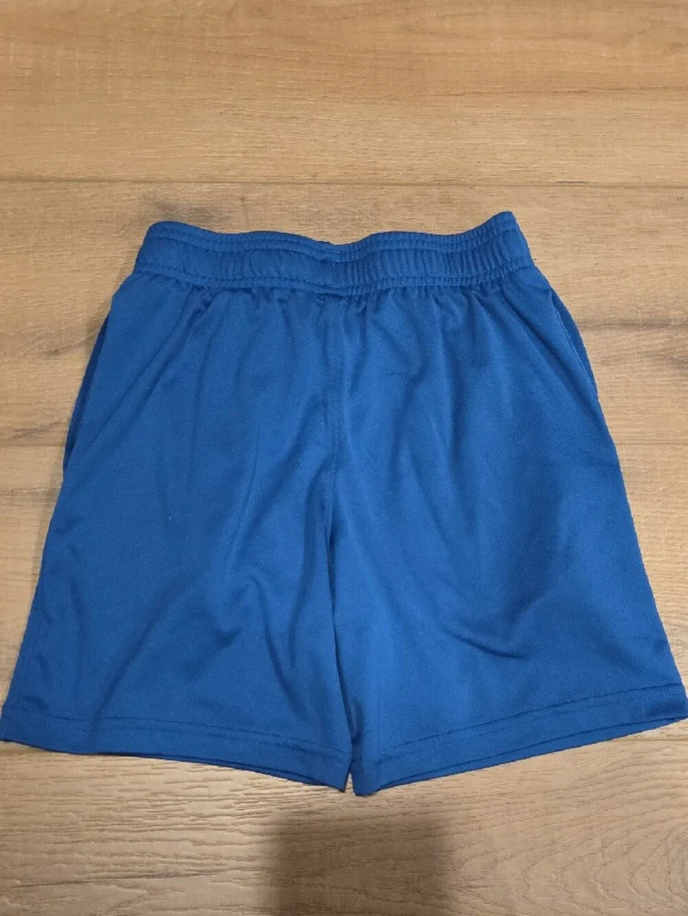 Under Armour Boys Blue Athletic Shorts with Neon Logo Size Youth Small